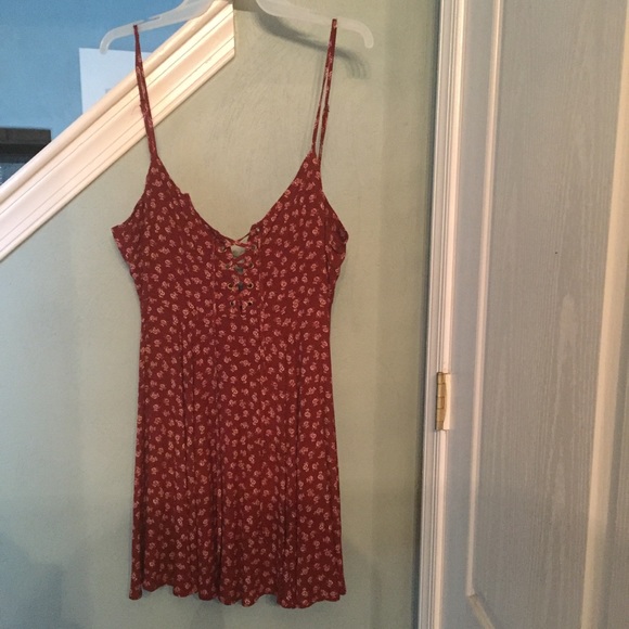 🍁🍂Burgundy Skater dress Perfect for Fall🍁🍂 - Picture 2 of 6